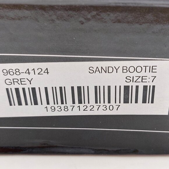 New York & Company Womens Sandyie Block Heel Booties - Size 7 - Picture 15 of 16